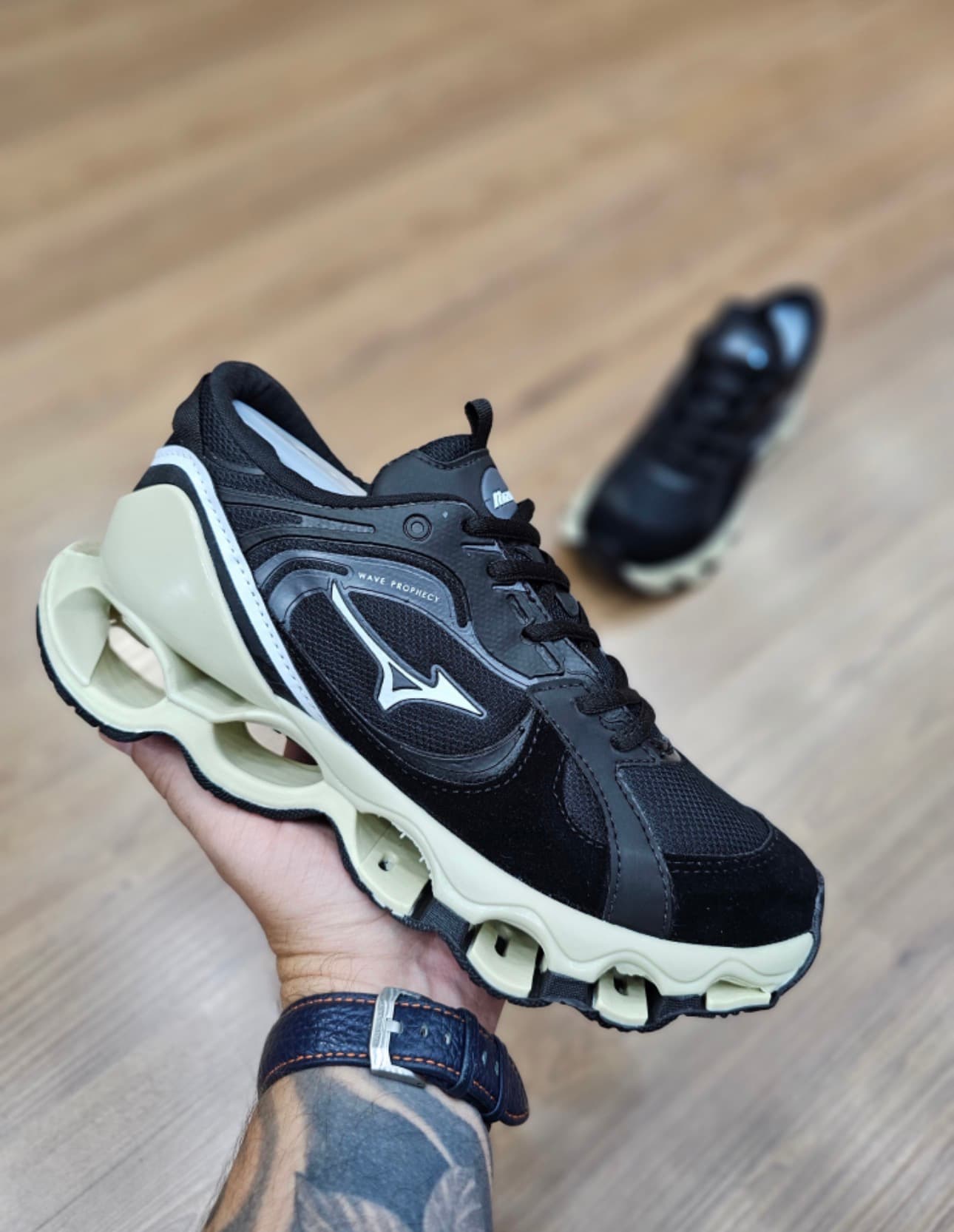 Mizuno Prophecy Beta